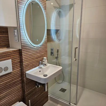 Graniczna 4 - Warszawa